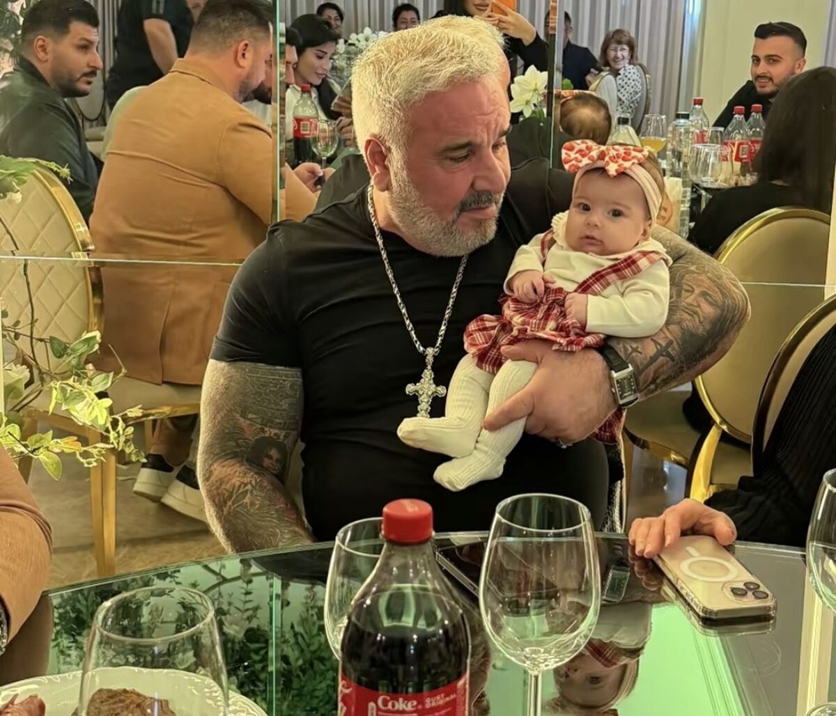 Sile Cămătaru, imagini de colecție. Cum a apărut acesta la botezul nepotului