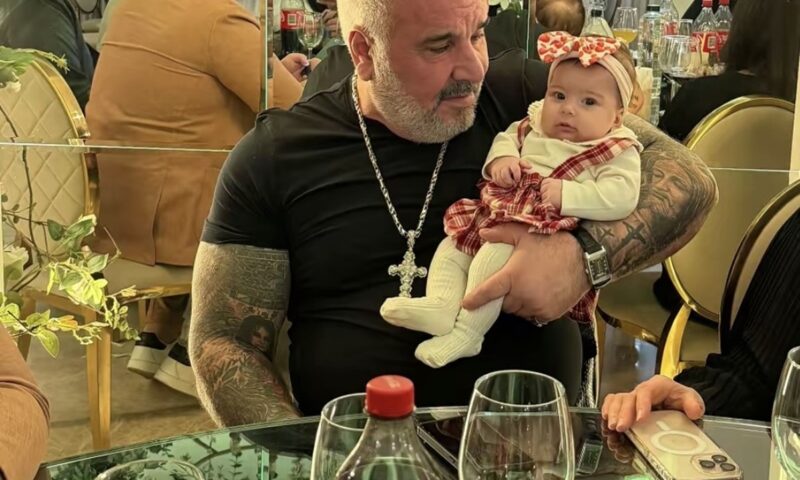 Sile Cămătaru, imagini de colecție. Cum a apărut acesta la botezul nepotului