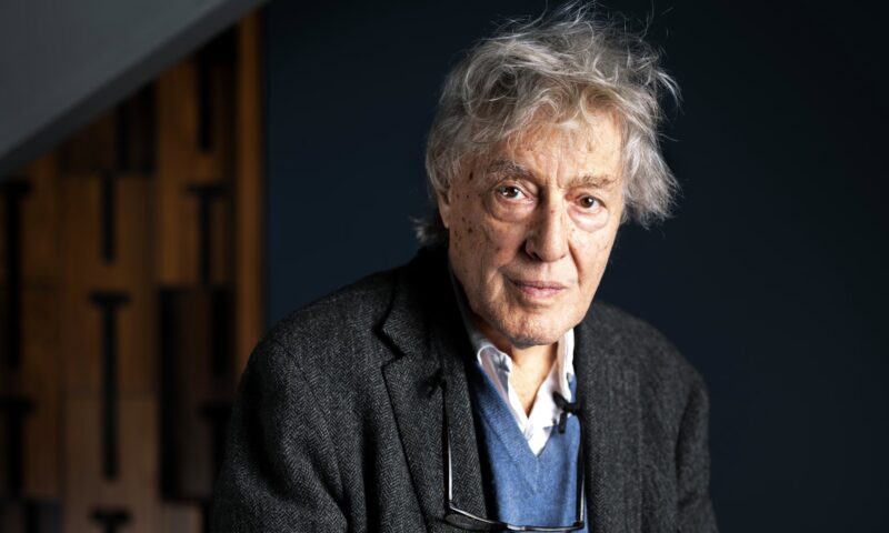 Tom Stoppard, laureat Oscar pentru „Shakespeare in Love”, a murit la 88 de ani