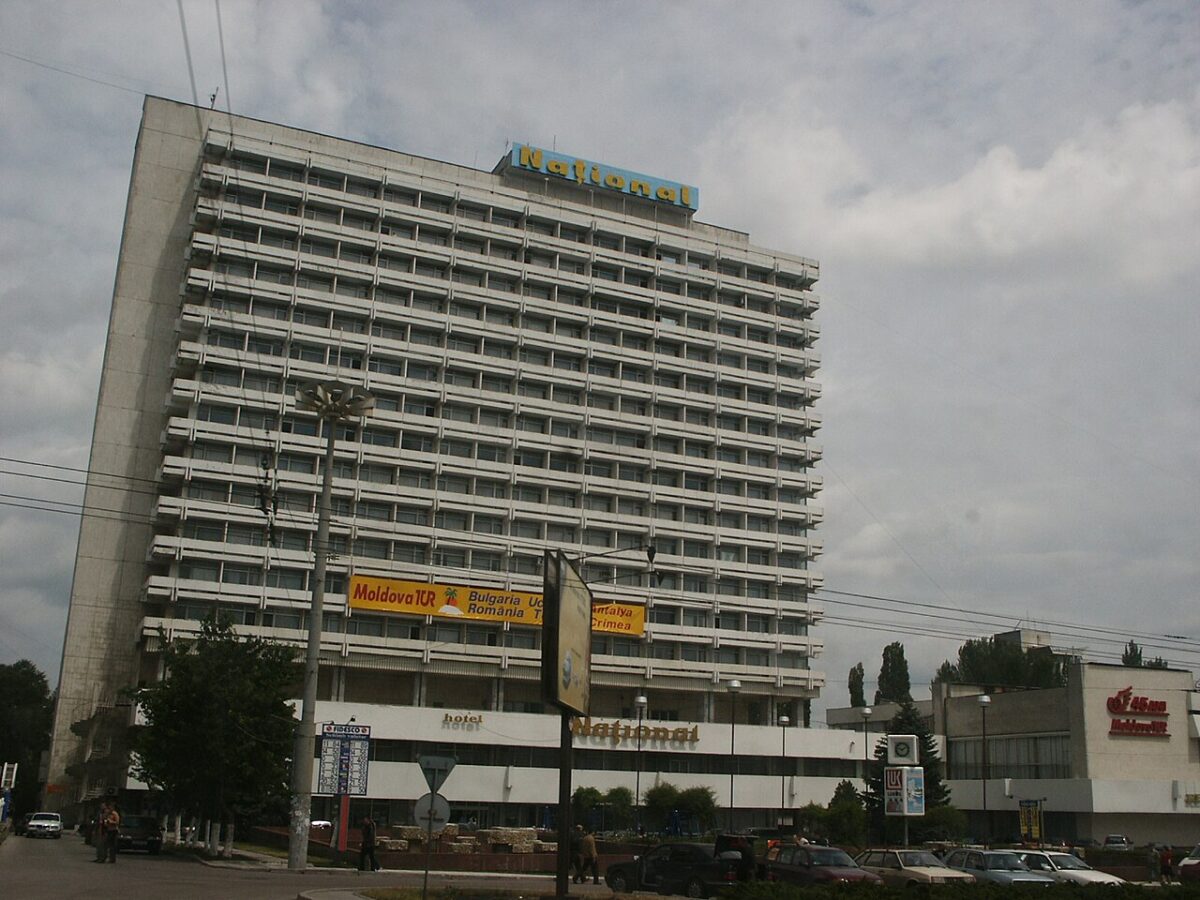 Hotelul Naţional înainte de privatizare