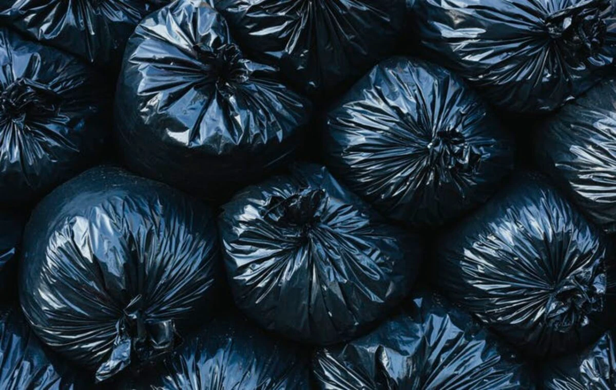 „Plătești cât arunci”. România intră într-o nouă eră a gestionării deșeurilor în 2026