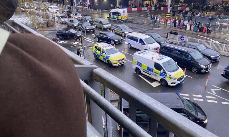 Alertă pe Aeroportul Heathrow din Londra. Mai multe persoane au fost atacate