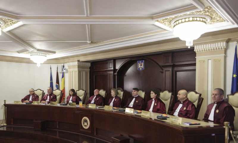 Comisia Europeană a luat act de decizia CCR privind pensiile magistraților și analizează suspendarea fondurilor