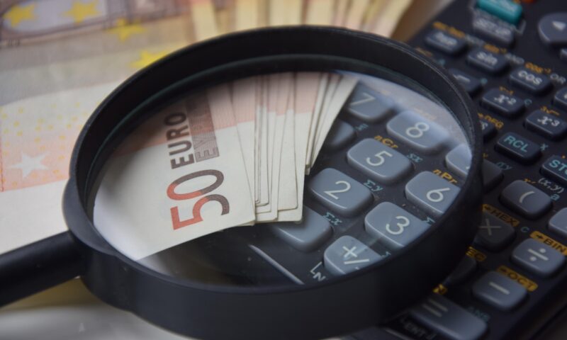 Din 2026 se schimbă regulile pentru vechimea în muncă. Care va fi noua formulă de calcul