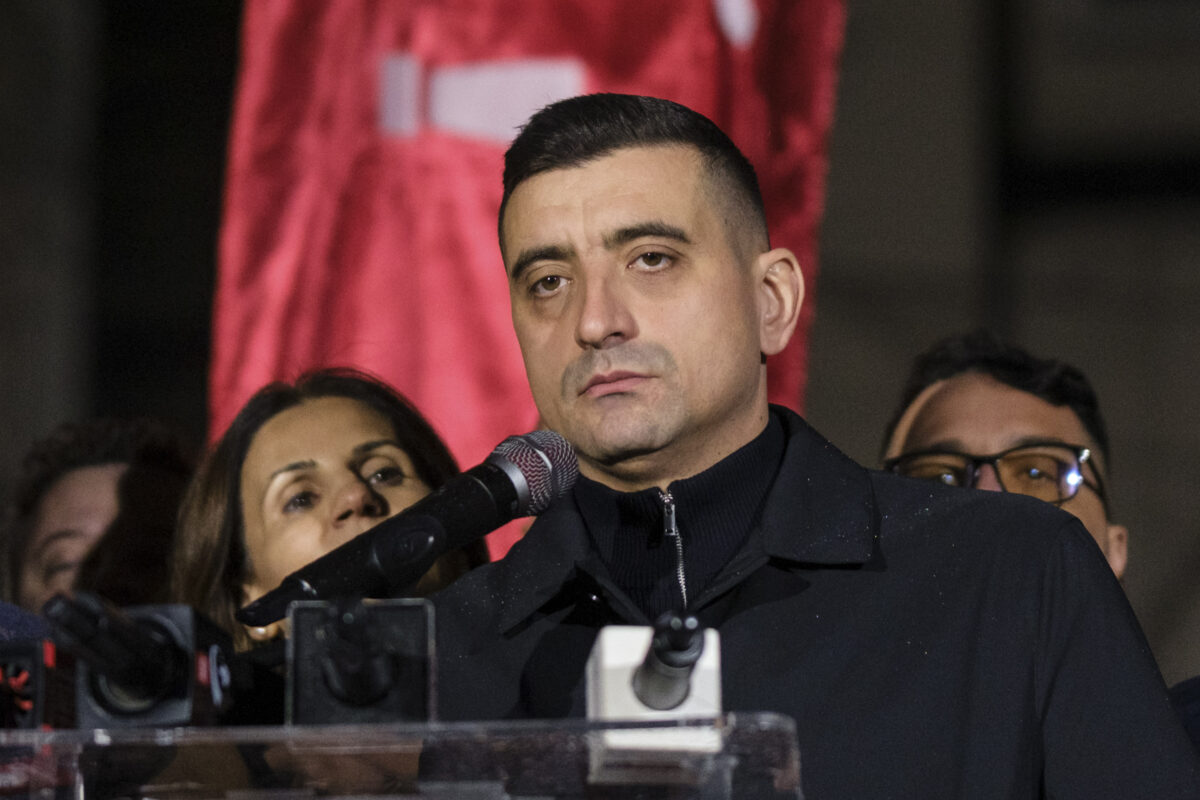 George Simion va lansa programul „Înapoi acasă” pentru românii din afara țării