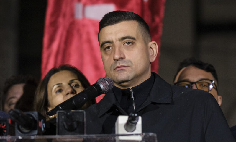 George Simion va lansa programul „Înapoi acasă” pentru românii din afara țării