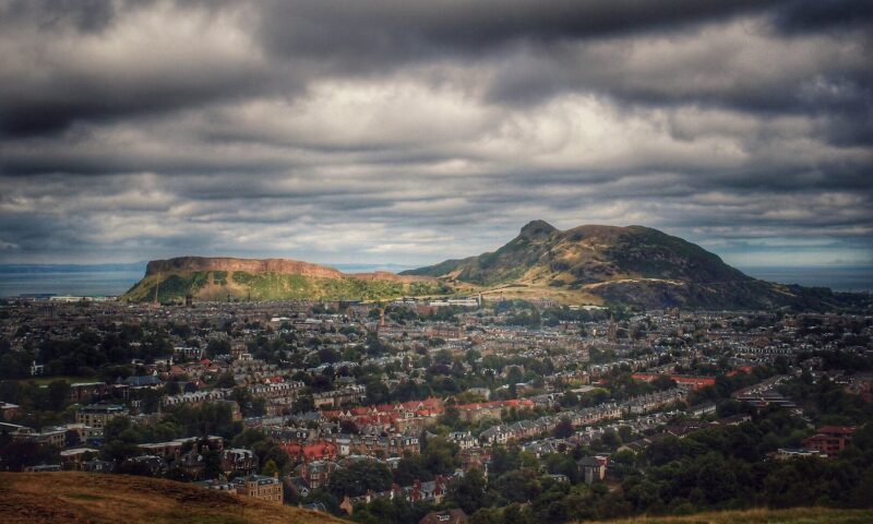 Zone din Scoția în care programul pensiunilor influențează ritmul zilei