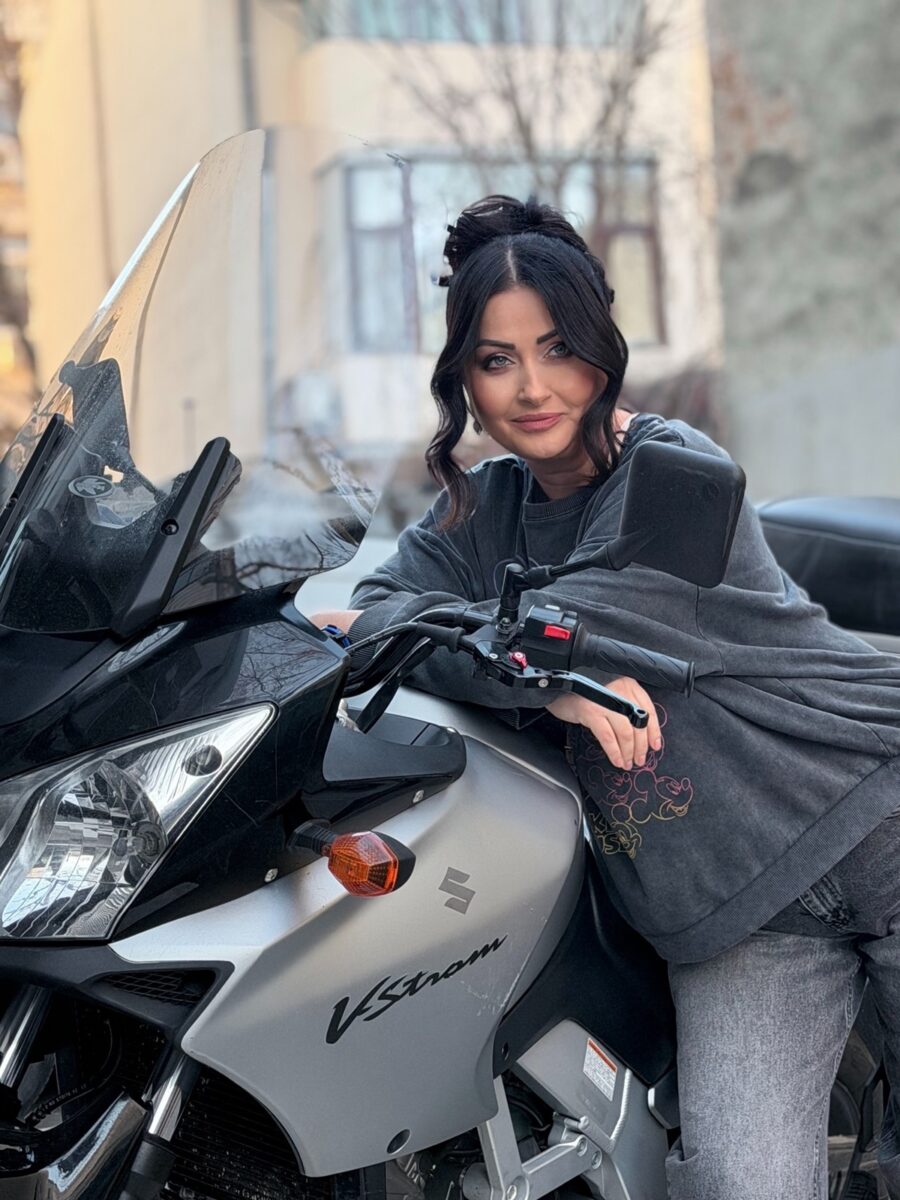 Gabriela Cristea, supărată pe fumătorii de la concertul lui Ricky Martin: Când am ajuns acasă mi-am făcut aerosoli