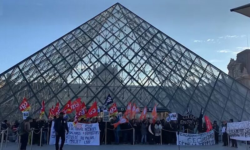 Greva de la muzeul Luvru continuă pe termen nedefinit.  Turismul resimte impactul tensiunilor interne