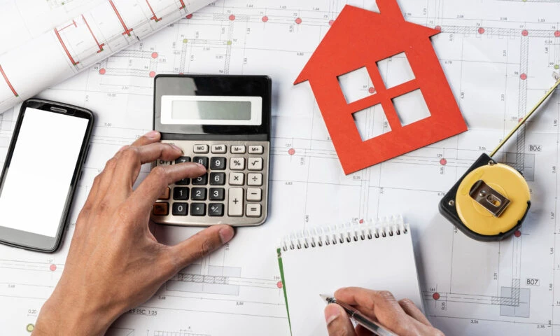 Impozite triplate peste noapte în Sectorul 2. Cetățenii cer explicații primarului Rareș Hopincă