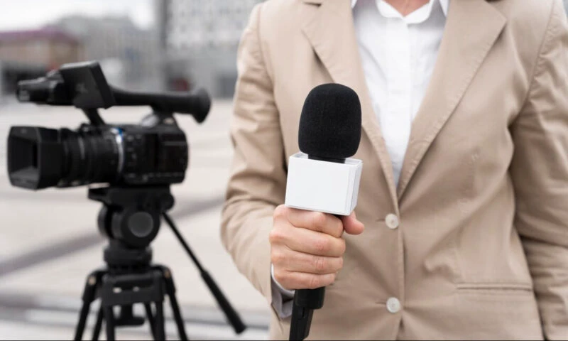 O prezentatoare TV face pasul în secret către un alt post. Culisele mutării