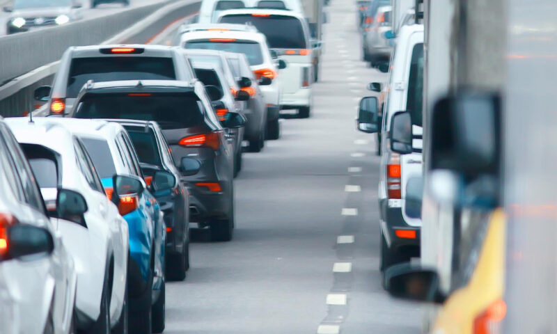 Piața auto din România, în urcare. Mai multe vehicule noi pe șosele