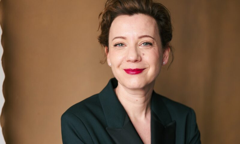 Mirela Oprișor, în doliu. Tatăl actriței a murit: Am fost „fata lui tata”!