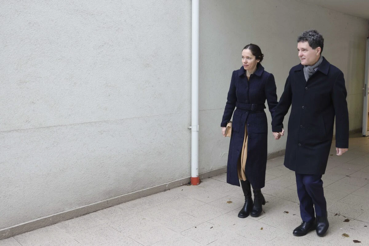 Doliu în familia lui Nicușor Dan. Bunica Mirabelei Grădinaru a murit la 85 dea ani