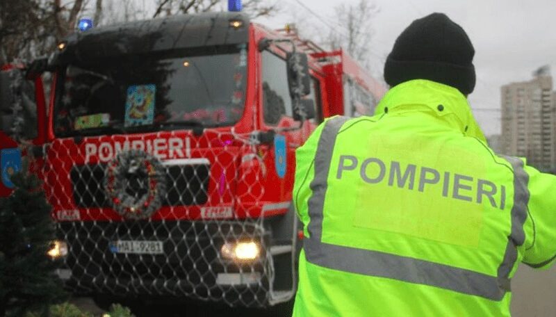 Peste 400 de salvatori și pompieri, mobilizați în noaptea de Revelion pentru siguranța cetățenilor