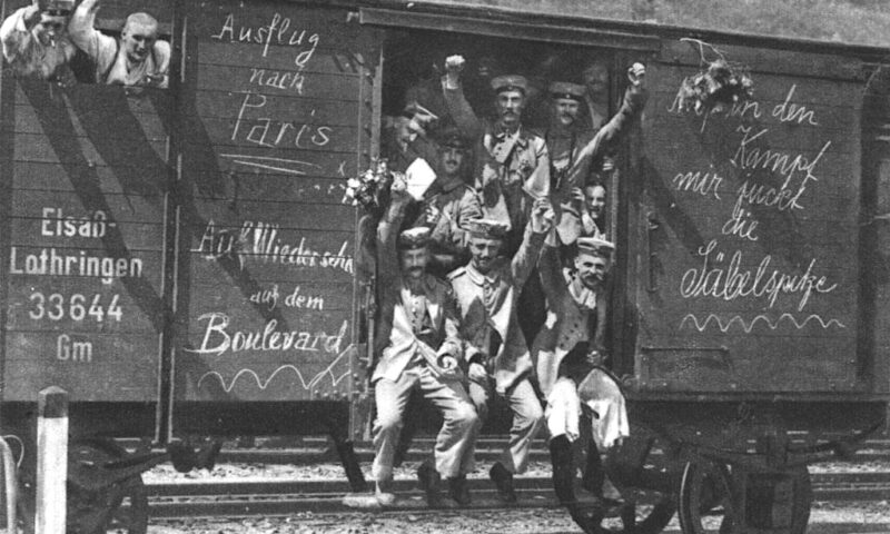 Vremea când vulturii au căzut - transformările anului 1918