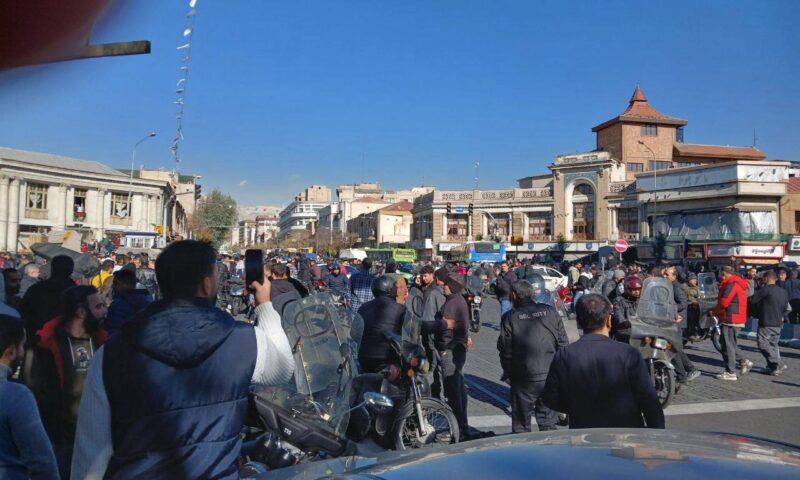 Zeci de victime în Iran. Nemulțumirea economică devine o criză națională