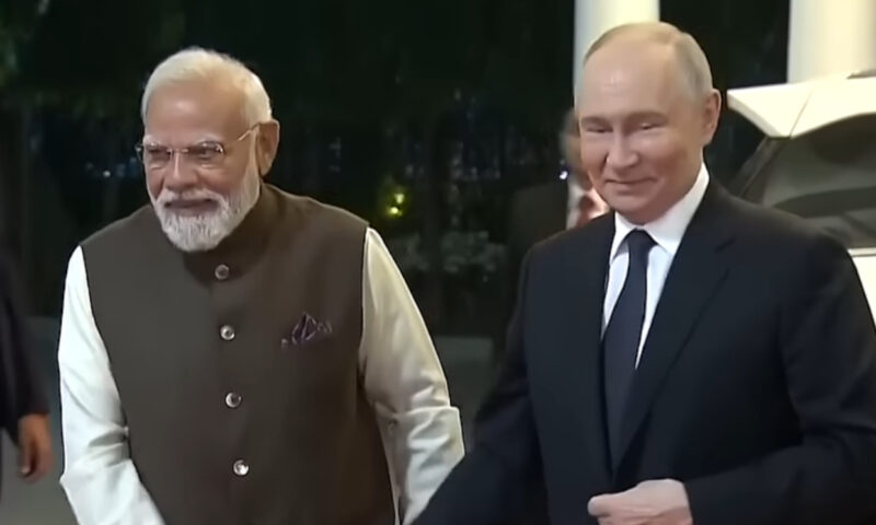 Rusia și India, acord istoric pentru închirierea unui submarin. Kremlinul va încasa două miliarde de dolari