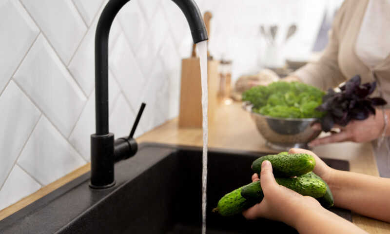 Apa care a plecat din stația Voila respectă parametrii necesari pentru consum. CJ Prahova anunță alte noi analize