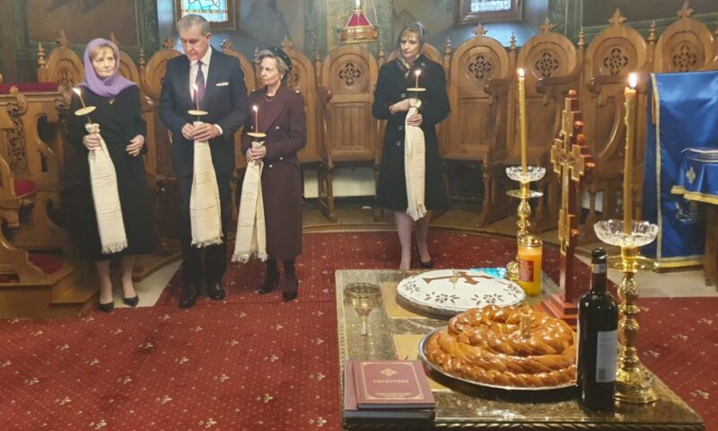 Regele Mihai și Regina Ana, comemorați discret în centrul Capitalei. Familia Regală a participat la slujba ținută la Mânăstirea Antim. Exclusiv