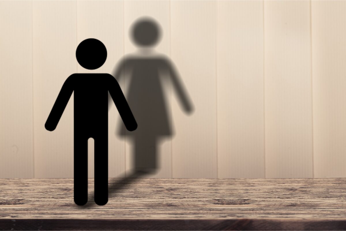 Ghidul care ar fi protejat femeile, blocat fără explicații de laburiști