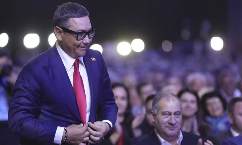 Victor Ponta atacă coaliția de guvernare: Dacă nu sunt în stare sa dea poporului pâine, au repornit Circul!