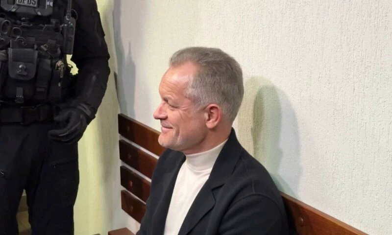 Plahotniuc, pentru prima dată în fața judecătorilor după extrădare. Se declară nevinovat și cere audierea a 164 de martori. Video
