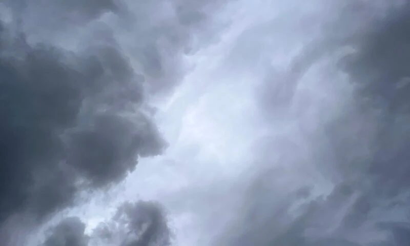 Cer înnorat în toată Republica Moldova și temperaturi în media perioadei