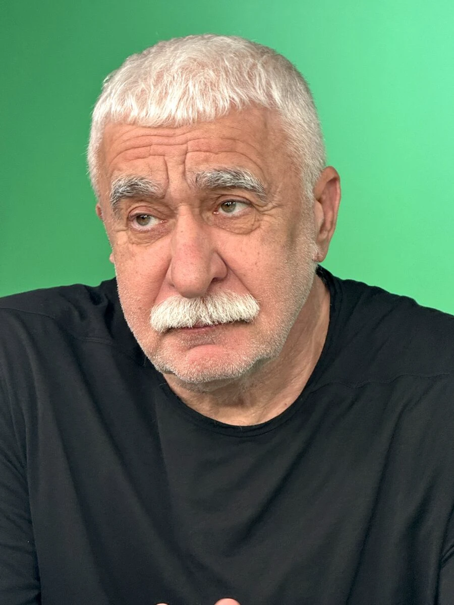 Adrian Sârbu, confesiuni zguduitoare despre decembrie '89: „În anii '80, principala mea perspectivă existențială era sinuciderea”. Exclusiv