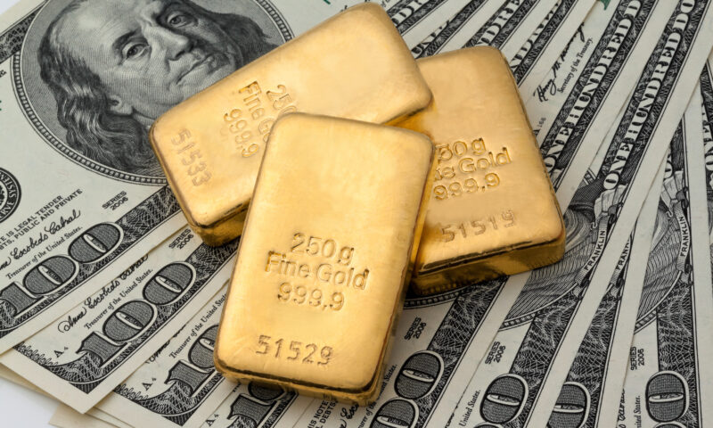 Metalele prețioase revin în forță. Aurul și argintul stabilesc noi recorduri istorice