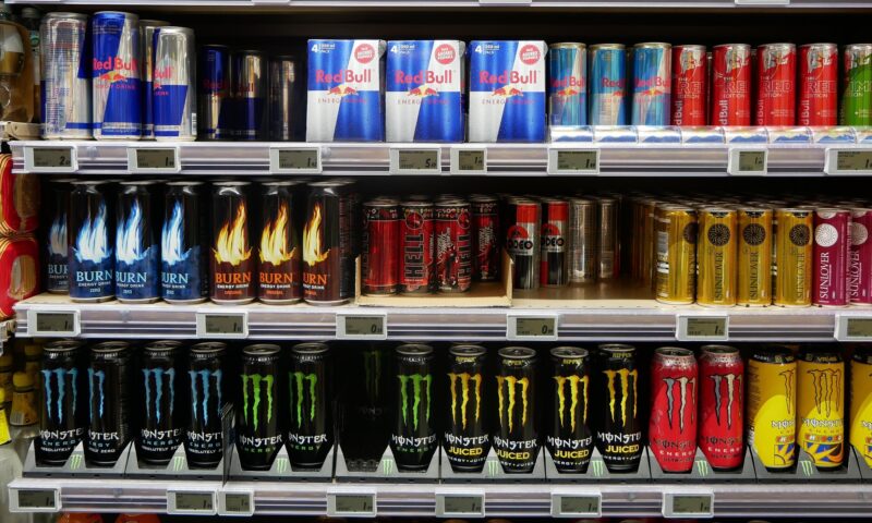 A făcut AVC după ce a băut multe energizante. Pățania unui bărbat sănătos