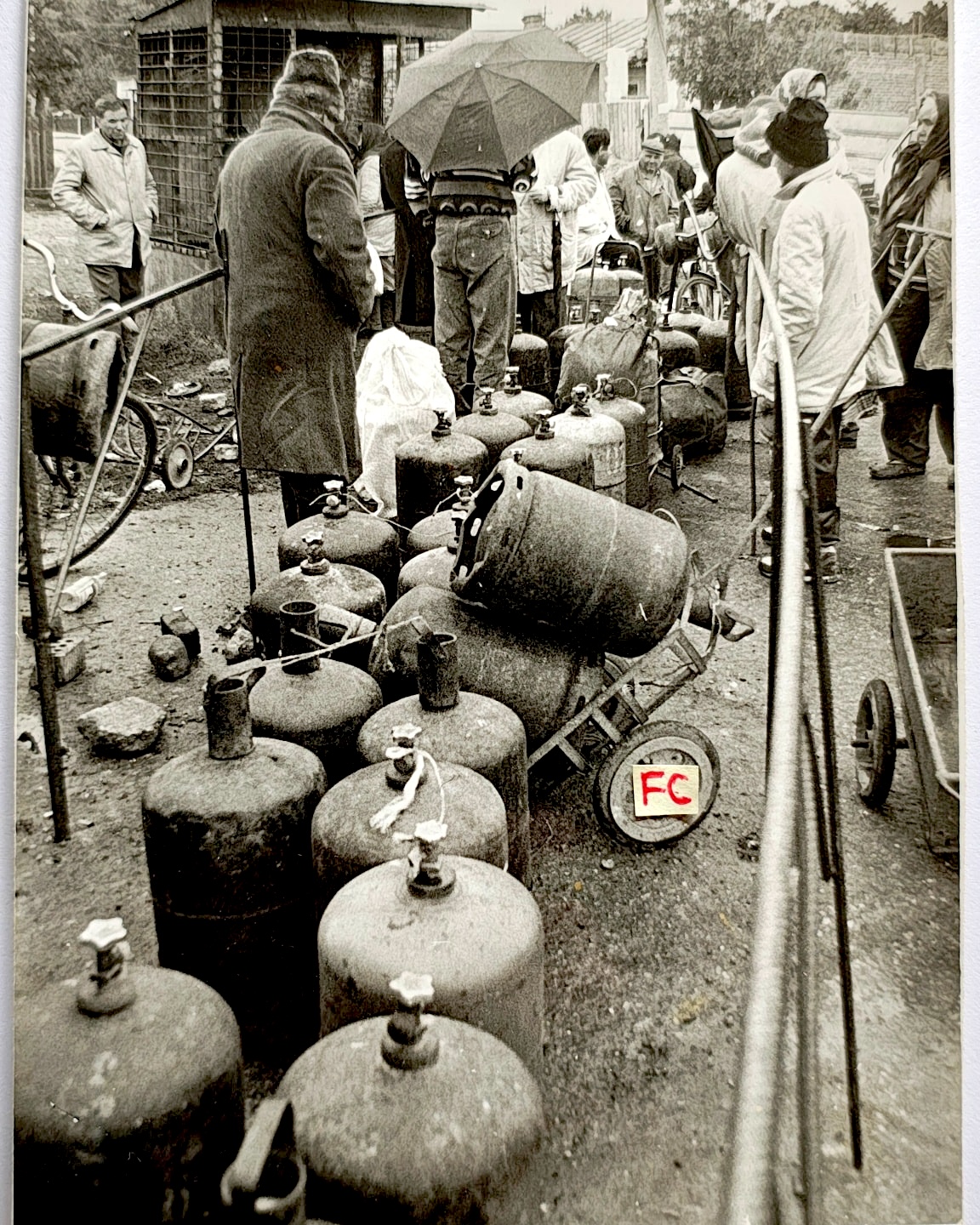 Coada la butelii în zona rurală, 1988