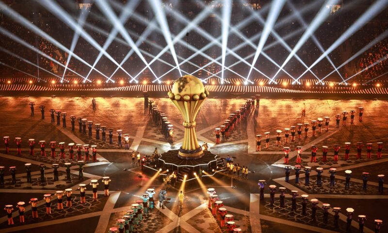 Cupa Africii, lovită de escroci și bișnițari. Meciuri jucate în fața unor tribune goale