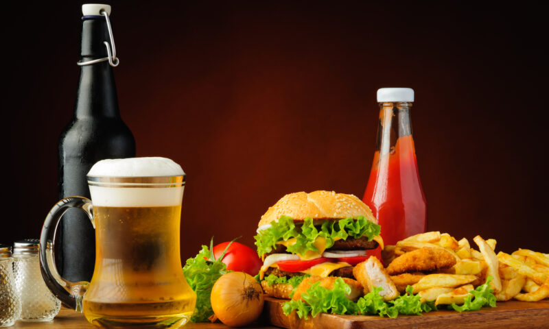 Fast-food-ul și alimentele ambalate, sub presiunea pastilelor GLP-1