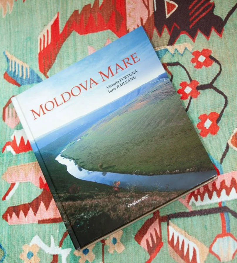 Cartea Moldova mare