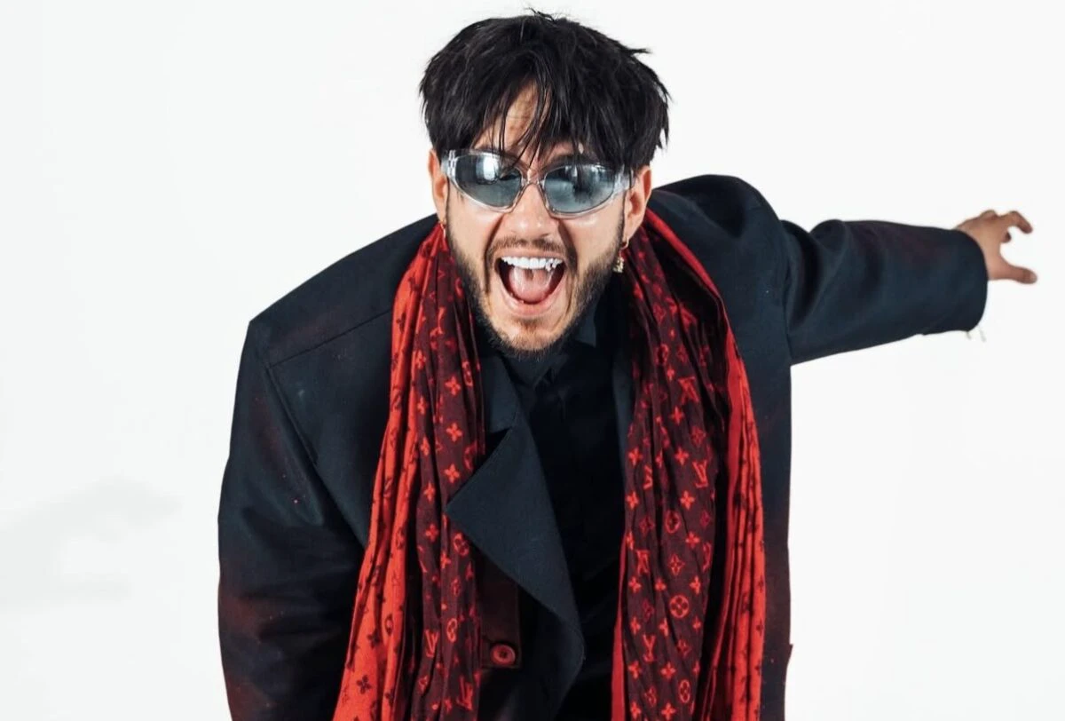 Johny Romano despre aventura cu mascații: M-au mirosit câinii 2 ore