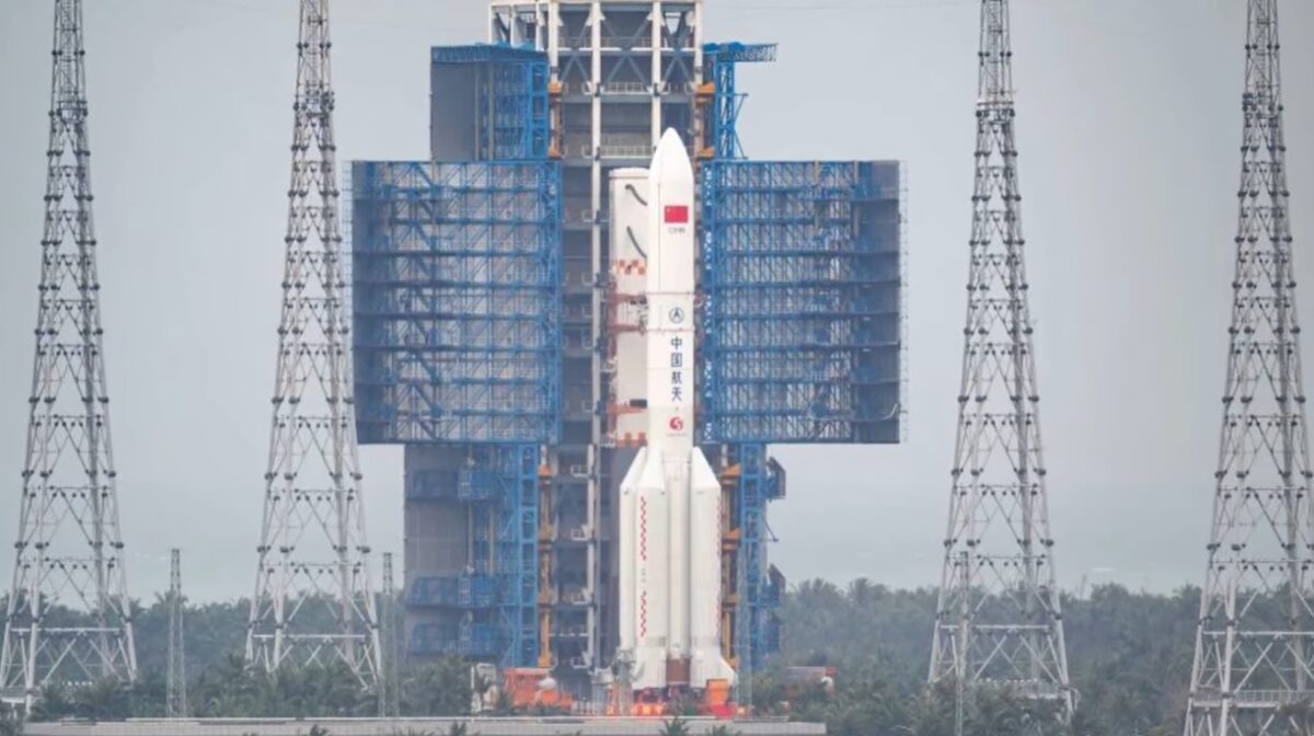 China pierde duelul spațial cu SpaceX. Long March 12A ratează recuperarea boosterului