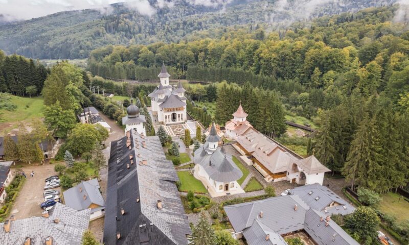 Legenda copiilor din codrii Neamțului care nu îmbătrânesc. Povestea unui sat dispărut din apropierea Mănăstirii Neamț