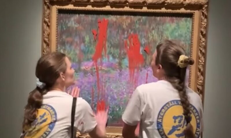 Barbaria radicalilor ecologiști scapă nepedepsită de justiție. Activistele care au atacat un tablou de Monet, achitate