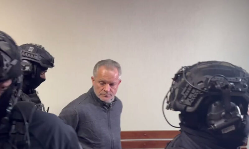 Martorii lui Plahotniuc. Un fost ministru va fi adus forţat în instanţă