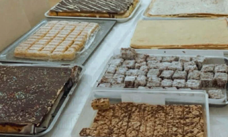 Cât costă un kilogram de prăjituri de casă în prag de Sărbători. Prețurile nu sunt pentru toate buzunarele