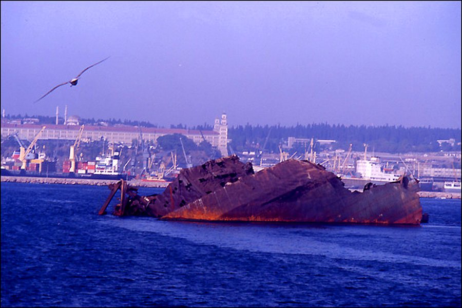 Dramele NAVROM, compania care a fost mândria economiei socialiste