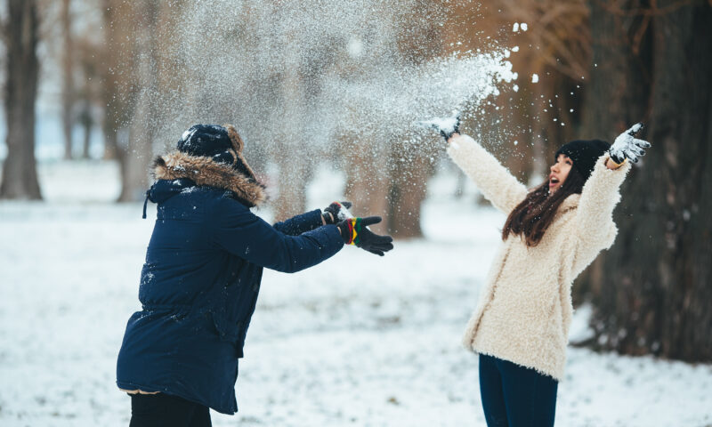 Cod galben de vânt și ninsori în România. Atenționările vor fi valabile până joi seara