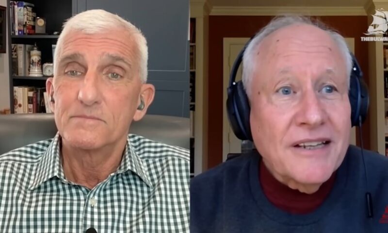 Războiul din Ucraina intră într-o fază critică. Mark Hertling, fost comandant al Armatei SUA în Europa: „Atacurile Rusiei se concentrează pe civili”