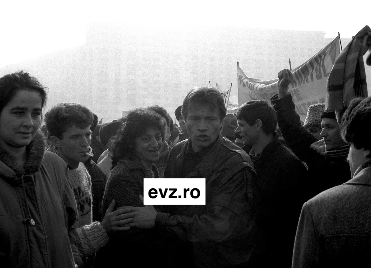 28 ianuarie 1990, Dan Iosif se remarcă la mitingul pro-Iliescu