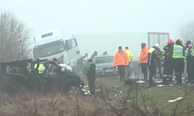 Premierul grec, despre accidentul din Timiș: Guvernul elen colaborează îndeaproape cu autoritățile române