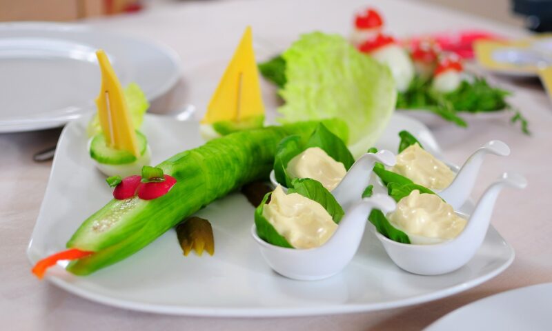 Maioneză de casă cu mai puține calorii. E mai bună decât cea cumpărată