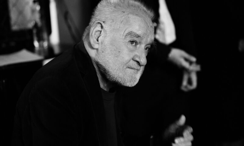 Béla Tarr a murit la vârsta de 70 de ani. Regizorul maghiar suferea de o boală gravă