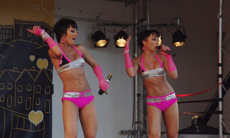 Ce mai fac astăzi Cheeky Girls. Viața lor s-a schimbat radical