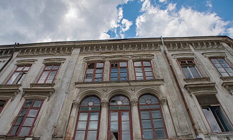 Locuri uitate și mistere vii: casele părăsite care sperie Bucureștiul